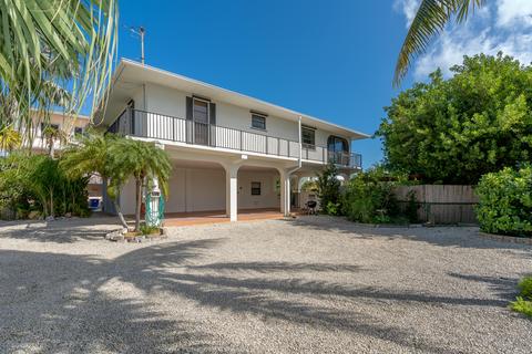 848 Copa D Oro, Marathon, FL 33050 photo 4