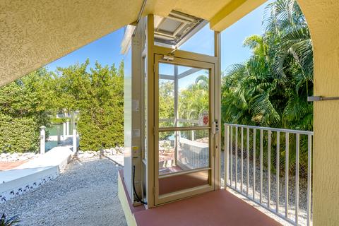 1099 Copa D Oro, Marathon, FL 33050 photo 31