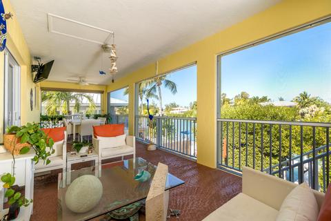 1099 Copa D Oro, Marathon, FL 33050 photo 21