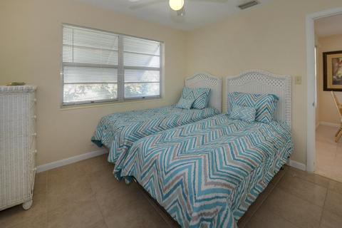 271 5th St, Key Colony, FL 33051 photo 9