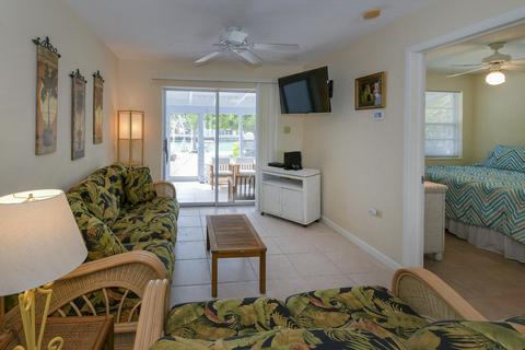 271 5th St, Key Colony, FL 33051 photo 16