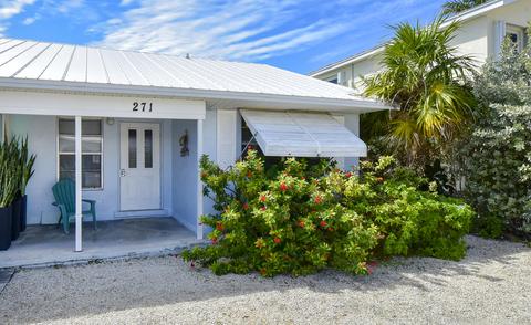 271 5th St, Key Colony, FL 33051 photo 1