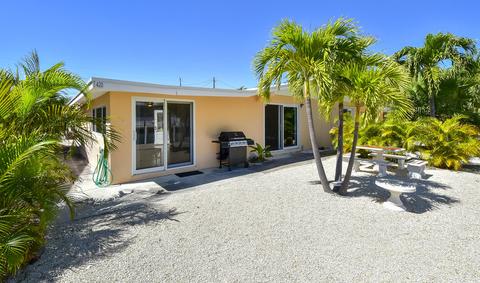 420 9th St #KEY colony, Key Colony Beach, FL 33051 photo 7