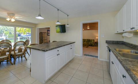 420 9th St #KEY colony, Key Colony Beach, FL 33051 photo 14
