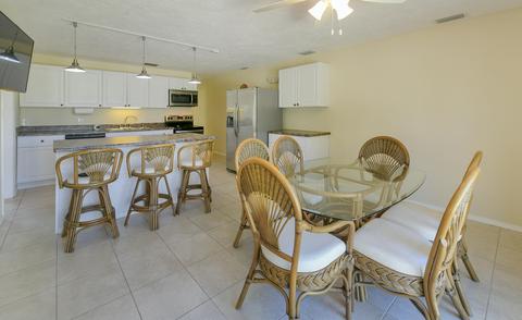 420 9th St #KEY colony, Key Colony Beach, FL 33051 photo 12