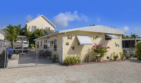 191 Buttonwood Ave, Key Largo, FL 33037 photo 1