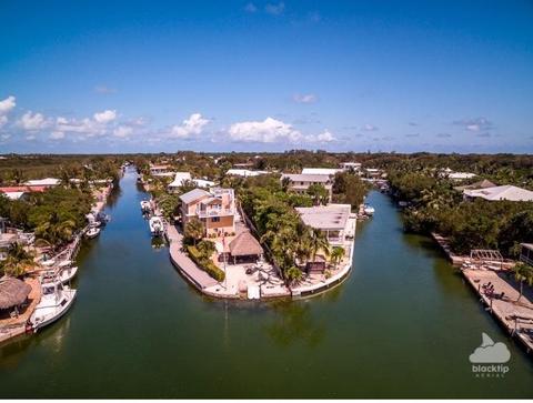 250 Apache St, Tavernier, FL 33070 photo 5