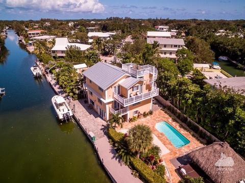 250 Apache St, Tavernier, FL 33070 photo 6