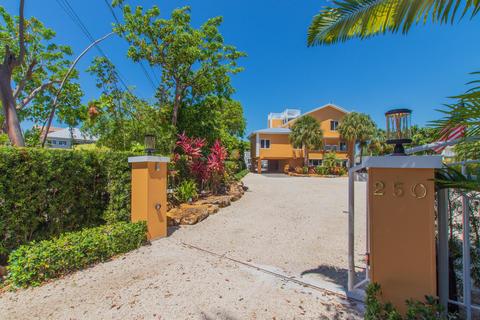 250 Apache St, Tavernier, FL 33070 photo 19