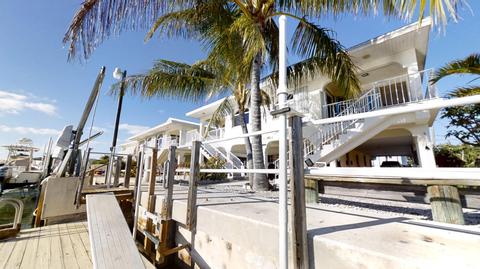 481 3rd St, Key Colony, FL 33051 photo 7