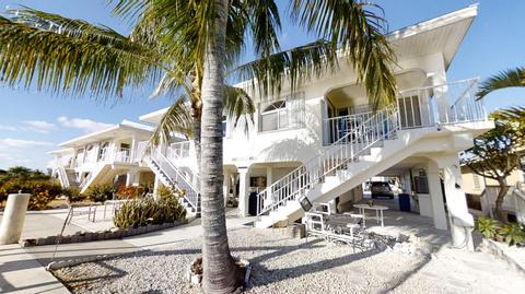 481 3rd St, Key Colony, FL 33051 photo 8
