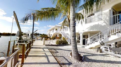 481 3rd St, Key Colony, FL 33051 photo 6