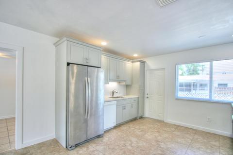 982 Oleander Rd, Key Largo, FL 33037 photo 4