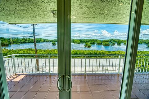 129 Grassy Rd, Key Largo, FL 33037 photo 11
