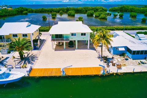 129 Grassy Rd, Key Largo, FL 33037 photo 1