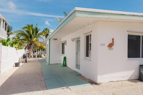400 4th St, Key Colony, FL 33051 photo 1