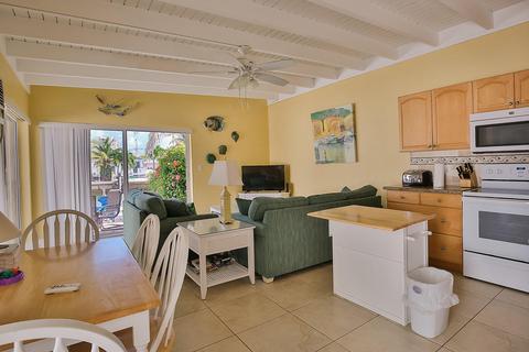 400 4th St, Key Colony, FL 33051 photo 5