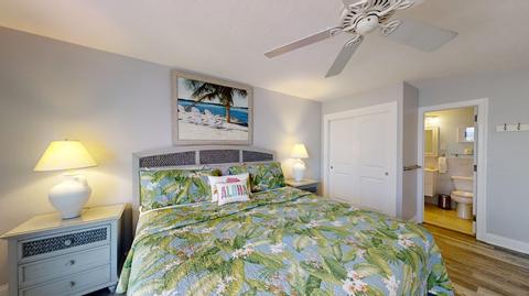 581 E Ocean Dr #8, Key Colony Beach, FL 33051 photo 17