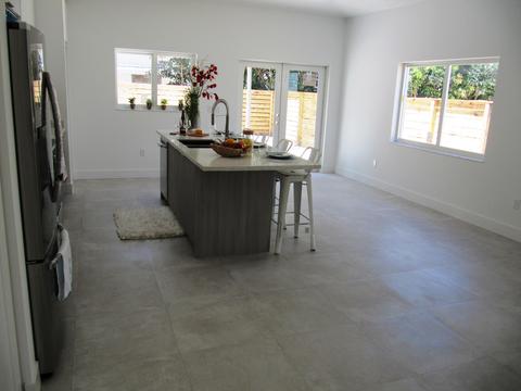 237 Lignumvitae Dr, Key Largo, FL 33037 photo 4