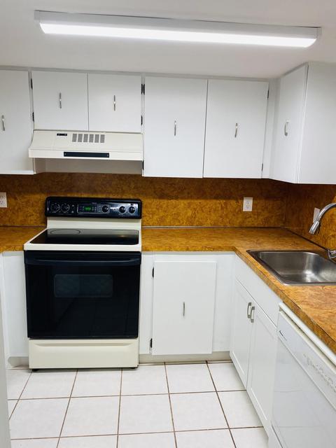 2000 Coco Plum Dr #302, Marathon, FL 33050 photo 15