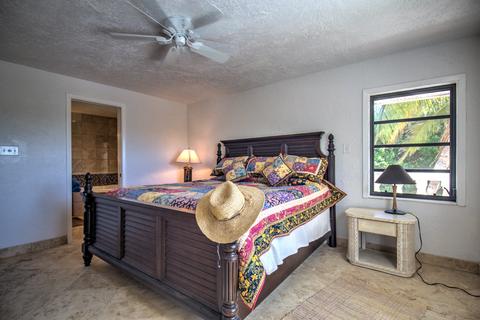 1505 Copa D Oro, Marathon, FL 33050 photo 36