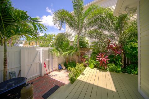 1208 Pine St, Key West, FL 33040 photo 38