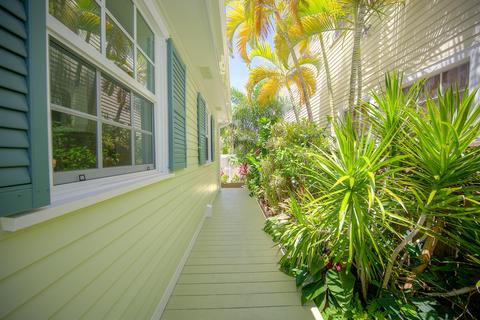1208 Pine St, Key West, FL 33040 photo 37