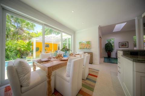 1208 Pine St, Key West, FL 33040 photo 3