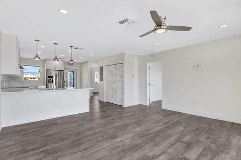 681 9th St #KEY colony, Key Colony Beach, FL 33051 photo 6