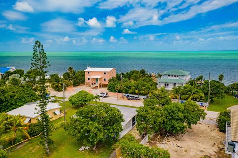 8083 Gulfstream Blvd, Marathon, FL 33050 photo 4