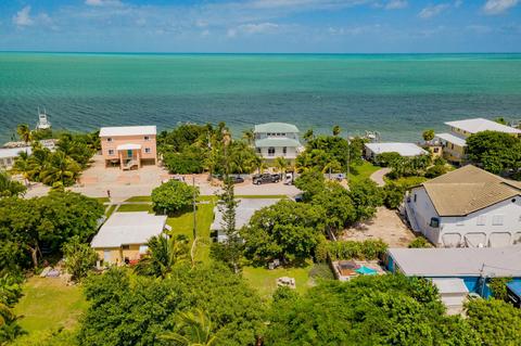 8083 Gulfstream Blvd, Marathon, FL 33050 photo 6