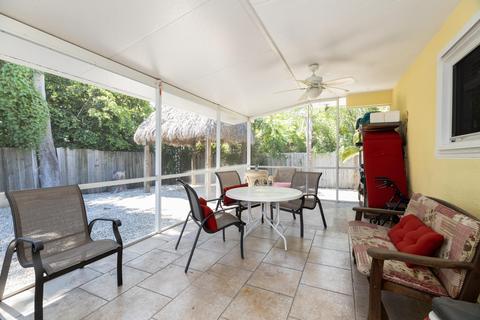 2 Atlantic Ave, Key Largo, FL 33037 photo 3
