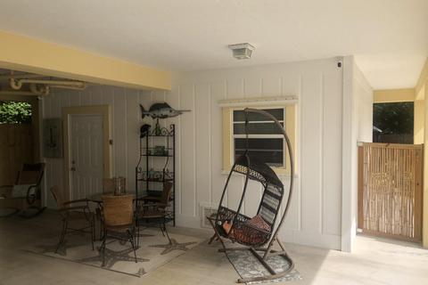 1013 Snapper Ln, Key Largo, FL 33037 photo 5