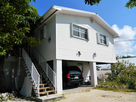 29125 Mango Ln, Big Pine Key, FL 33043 photo 2