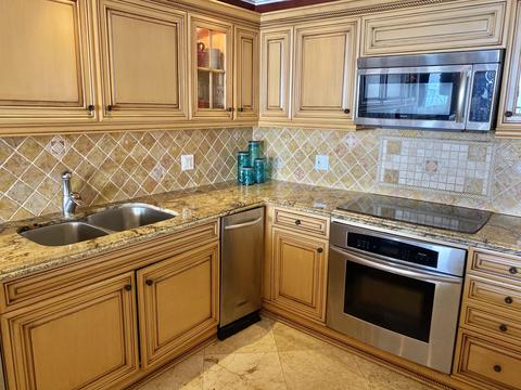 101 E Ocean Dr #C-204, Key Colony Beach, FL 33051 photo 27