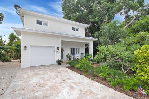 632 Cabrera St, Key Largo, FL 33037 photo 1