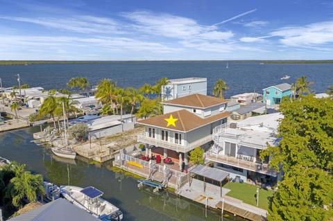 32 Avenue E, Key Largo, FL 33037 photo 1