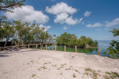 229 Apache St, Tavernier, FL 33070 photo 20
