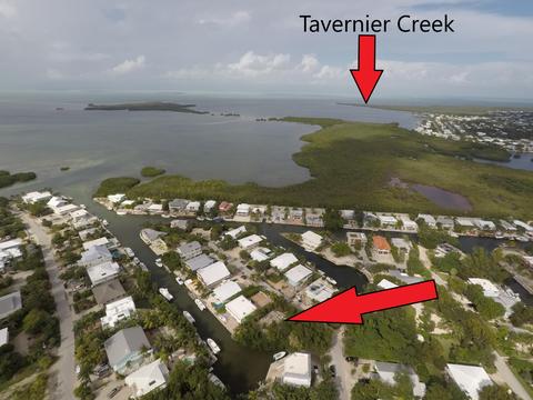 229 Apache St, Tavernier, FL 33070 photo 9