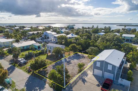 3964 Hall Rd, Big Pine Key, FL 33043 photo 3