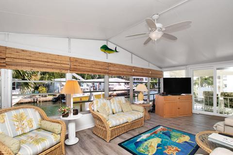 35 Ocean Dr, Key Largo, FL 33037 photo 8