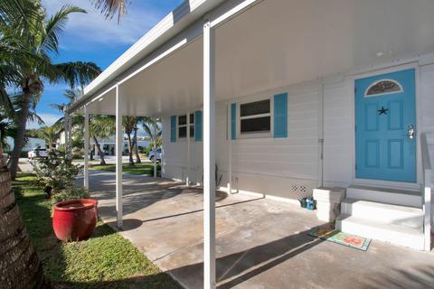 35 Ocean Dr, Key Largo, FL 33037 photo 4