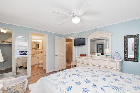 35 Ocean Dr, Key Largo, FL 33037 photo 14