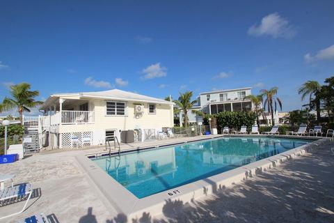 35 Ocean Dr, Key Largo, FL 33037 photo 36