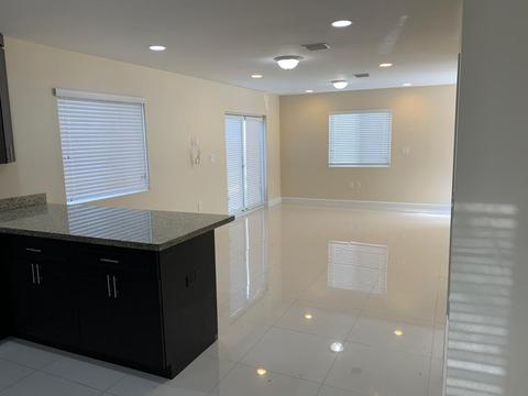 7 Coconut Dr, Key Largo, FL 33037 photo 5