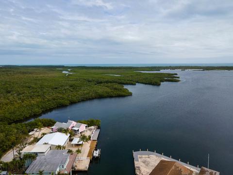 562 Ave A, Key Largo, FL 33037 photo 52
