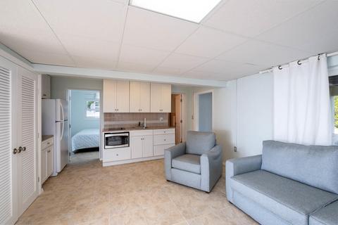 562 Ave A, Key Largo, FL 33037 photo 22