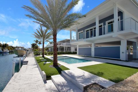 340 5th St, Key Colony, FL 33051 photo 2