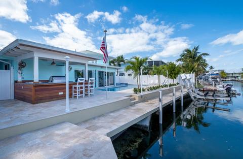 232 Apache St, Tavernier, FL 33070 photo 3