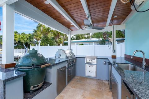 232 Apache St, Tavernier, FL 33070 photo 5